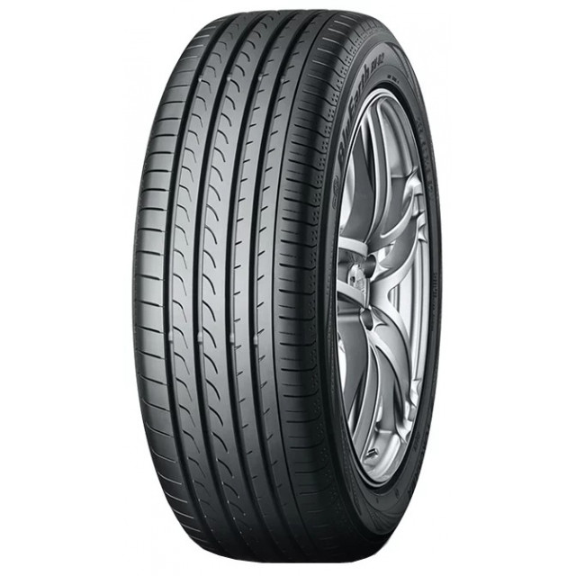 Yokohama BluEarth RV02 235/65 R18 106V